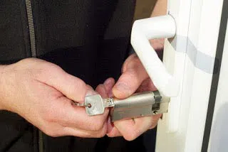Houston Locksmith Solution Houston, TX 281-502-1049 - business-locksmith
